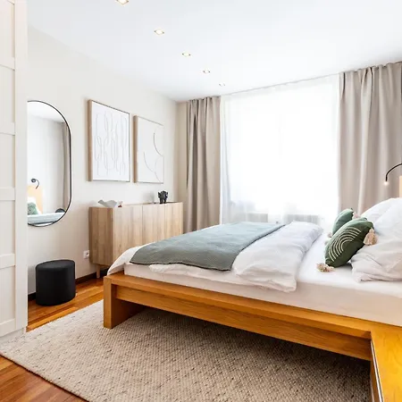 Park Angelinum-klimatizácia, Výrobnik ľadu